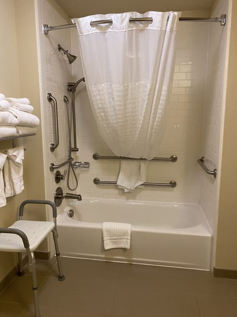 Room, 2 Queen Beds, Accessible, Non Smoking | Bathroom | Combined shower/tub, free toiletries, hair dryer, towels