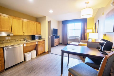 Suite, 2 Queen Beds, Accessible, Bathtub | Living area | 32-inch LCD TV with cable channels, TV, DVD player