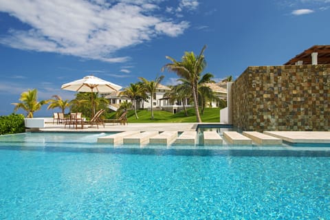 2 outdoor pools, pool umbrellas, sun loungers