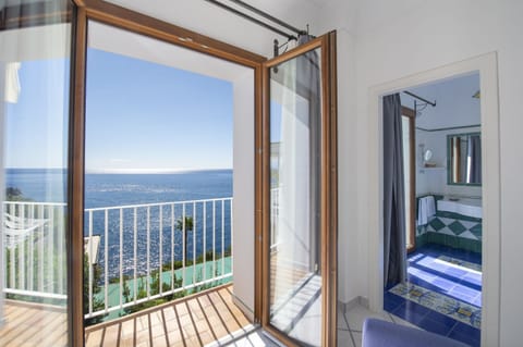 Standard Double Room, Sea View | Water view