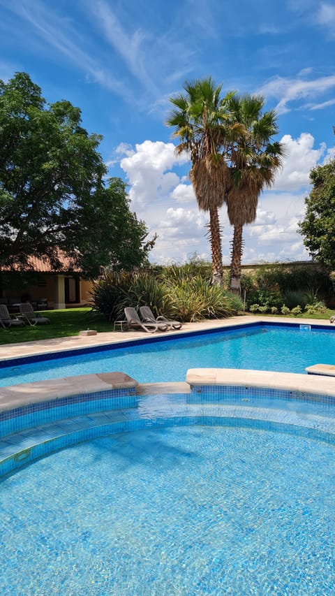 2 outdoor pools, sun loungers