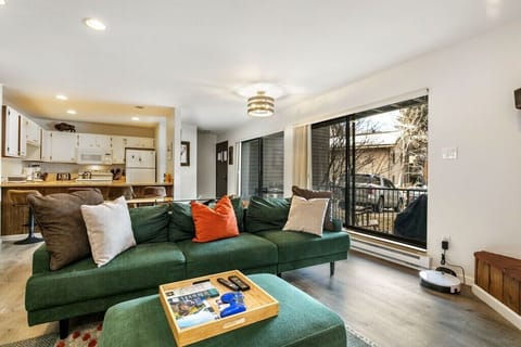 Welcome do your Colorado adventure den!