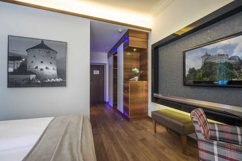 Superior Double Room | Hypo-allergenic bedding, in-room safe, laptop workspace, free WiFi