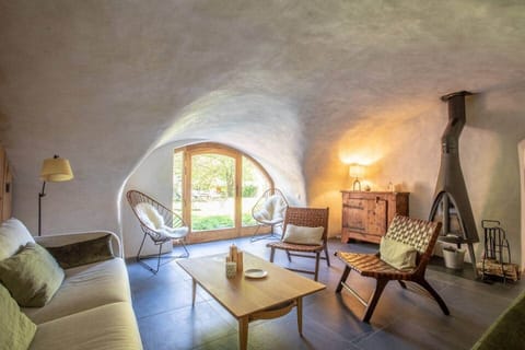 salon RDC avec  poele à bois 