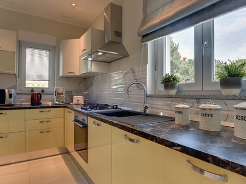Villa | Private kitchen