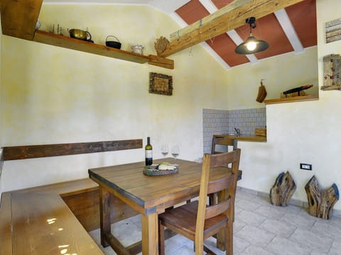 Villa | Dining