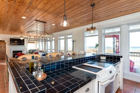 Cook Entertain and Enjoy the Beach Dauphin Island