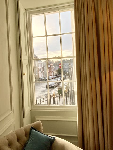 Drawing room window looking down Broad St