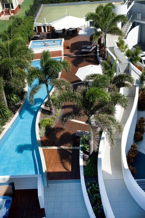 2 outdoor pools, pool umbrellas, sun loungers