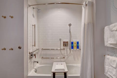 Room, 2 Queen Beds, Accessible, Bathtub | Bathroom | Towels, soap, shampoo, toilet paper