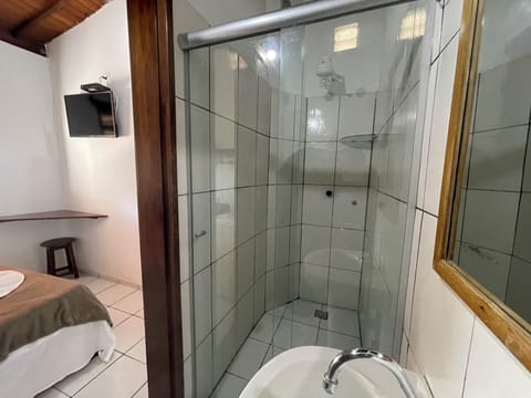 Standard Double Room (Suite) | Bathroom | Free toiletries, towels