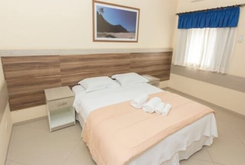 Standard Double or Twin Room | Minibar, in-room safe, desk, free WiFi