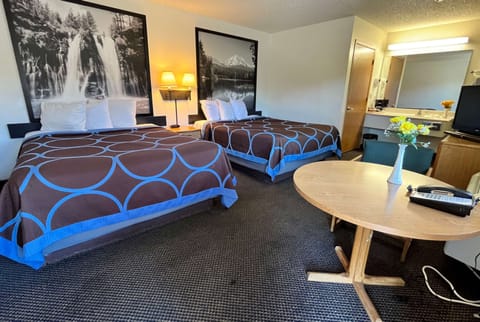 Standard Room, 2 Queen Beds | Desk, iron/ironing board, rollaway beds, free WiFi
