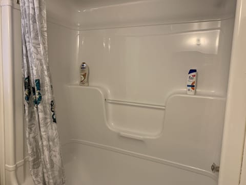 Suite, 1 Bedroom, Terrace, Garden View (No Name Suite) | 2 bedrooms, individually decorated, individually furnished