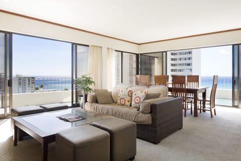 Penthouse Two Bedroom Suite | Living area | 42-inch flat-screen TV with cable channels, Smart TV, iPod dock