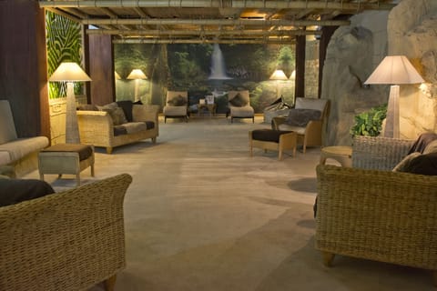 Sauna, hot tub, steam room, body treatments, body wraps, body scrubs