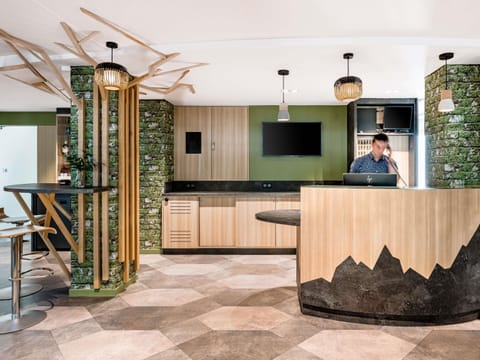 Daily buffet breakfast (EUR 13 per person)