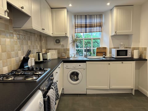 Well equipped kitchen