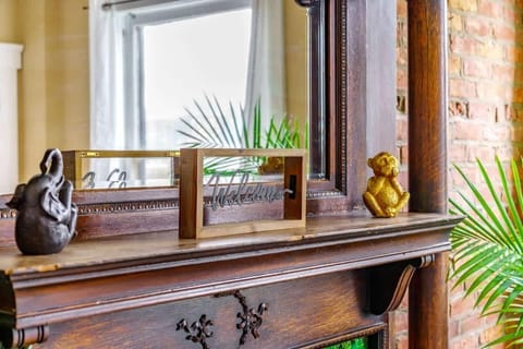 Stay in Style @ our Columbus Vacation Home
"The photos didn’t do this place justice!! Jungle House was extremely attentive and prompt with any questions asked and the place was marvelous and creative and very clean! Will definitely be going back to h