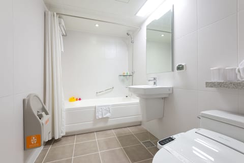 Family Suite (Must be accompanied by a child) | Bathroom | Hair dryer, bathrobes, slippers, bidet
