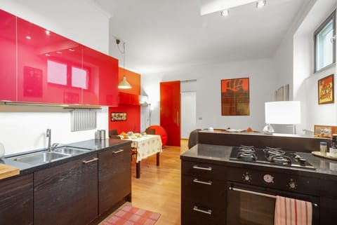 Apartment, 3 Bedrooms | Private kitchen | Full-size fridge, microwave, oven, dishwasher