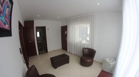 Apartment, 2 Bedrooms | In-room safe, free WiFi, bed sheets