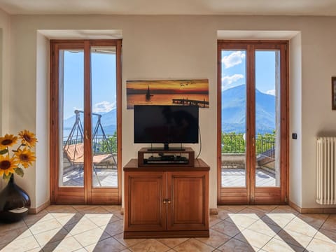 Building, Cabinetry, Furniture, Window, Television, Wood, Plant, Interior Design, House, Table