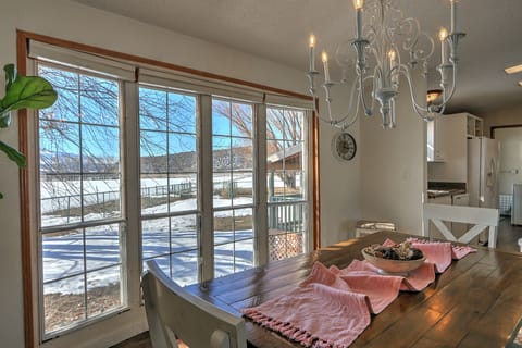 Dinner with a view! Enjoy dinner for 6 at the beautiful dining room table.