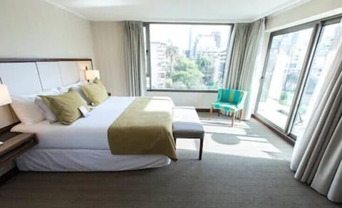 Presidential Suite | In-room safe, free WiFi, bed sheets