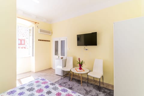 Double Room (Rooms Katja & Lara - Double Room) | 2 bedrooms, free WiFi