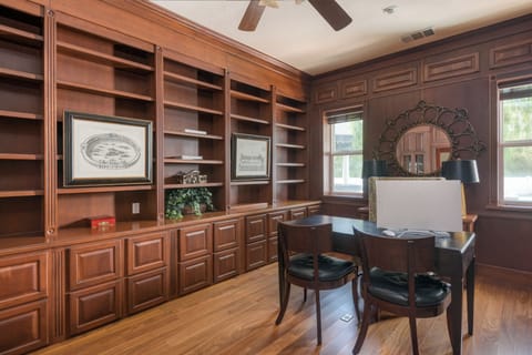 Convenient office space.