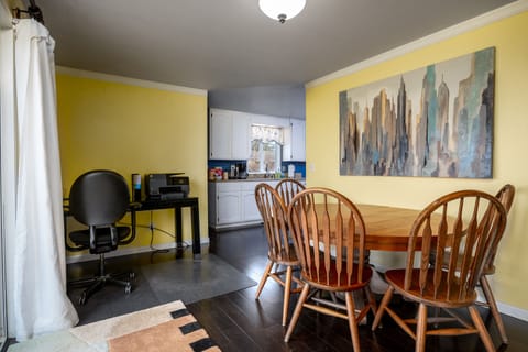 Dining room computer work station, charging & internet.