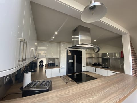Apartment | Private kitchen | Fridge, microwave, oven, stovetop