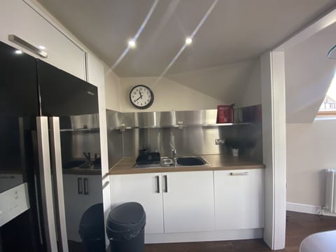 Apartment | Private kitchen | Fridge, microwave, oven, stovetop