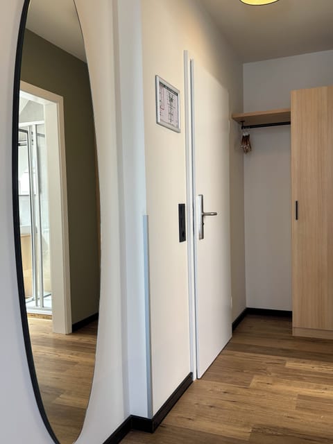 Comfort Double Room | Minibar, in-room safe, desk, soundproofing