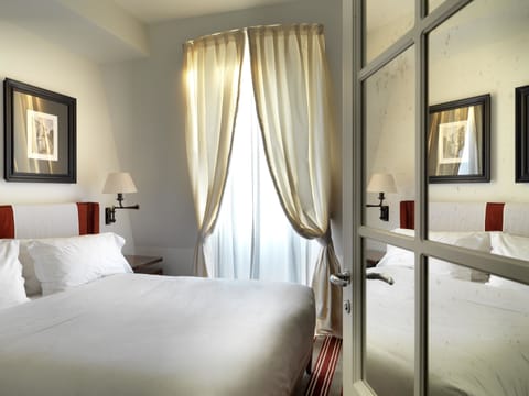 Junior Suite | Premium bedding, pillowtop beds, minibar, in-room safe