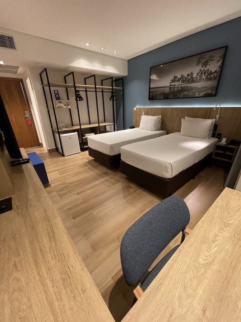 Standard Twin Room, 2 Twin Beds | Desk, free WiFi