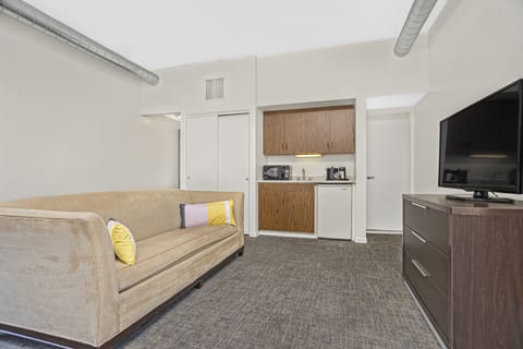 Suite, 1 King Bed with Sofa bed | Pillowtop beds, in-room safe, individually furnished, desk