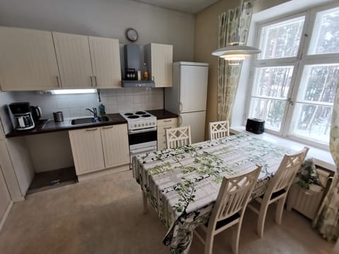 Apartment | Private kitchen | Fridge, microwave, oven, stovetop