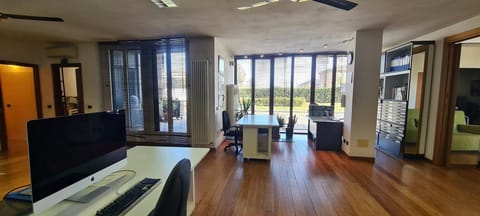 Open space attrezzato