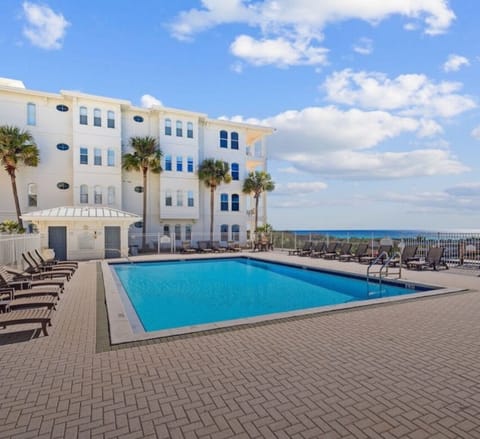 Gulf front pool only available to villas at sunset beach