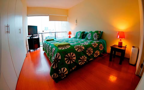 Family Apartment, 2 Bedrooms | Iron/ironing board, travel crib, free WiFi, bed sheets