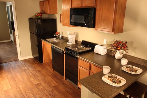 Suite, 1 Queen Bed, Accessible, Kitchen | Private kitchen | Full-size fridge, microwave, stovetop, dishwasher