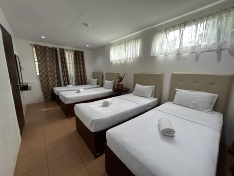 Family Bungalow, 2 Bedrooms | In-room safe, free WiFi, bed sheets