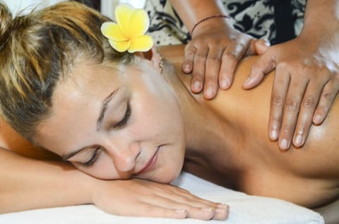 Spa tub, body treatments, aromatherapy, hot stone massages, body scrubs