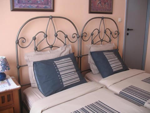 Individually decorated, free WiFi