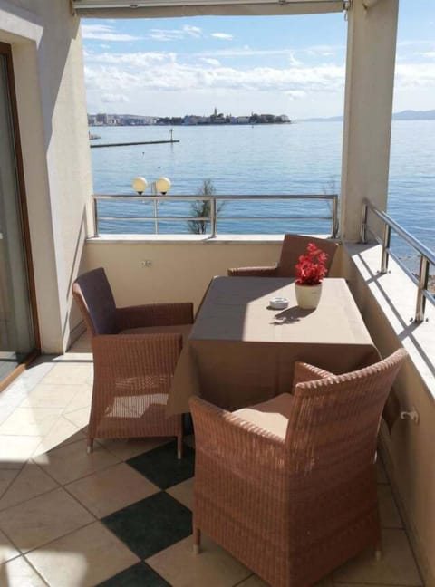 Comfort Studio Suite, 1 Bedroom, Balcony, Sea View | Terrace/patio