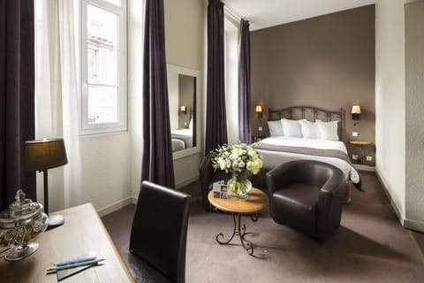 Privilege Room  | Premium bedding, Select Comfort beds, minibar, in-room safe