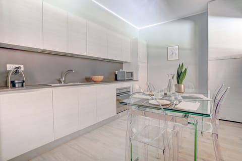 Apartment, 2 Bedrooms | Private kitchen | Fridge, microwave, stovetop, dishwasher