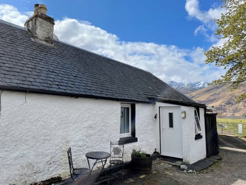 Exterior | Sheena’s But’n’Ben, Corran, near Arnisdale